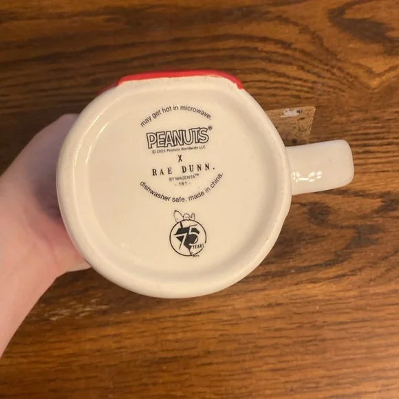 Rae Dunn Snoopy Mug - Picture 4 of 7